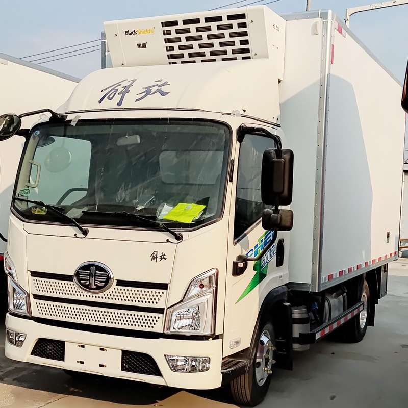 4米電動冷藏車5